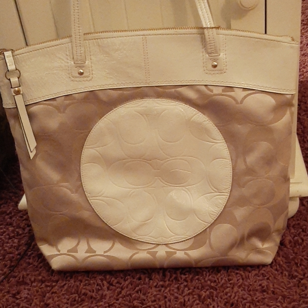 Gorgeous new coach tote